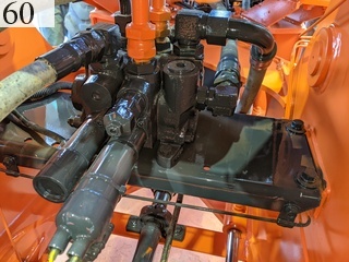 中古建設機械 中古   ホイール・ローダ １．０立米以上 ZW100