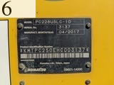 中古建設機械 中古 コマツ KOMATSU 油圧ショベル・バックホー ０．７－０．９立米 PC228USLC-10