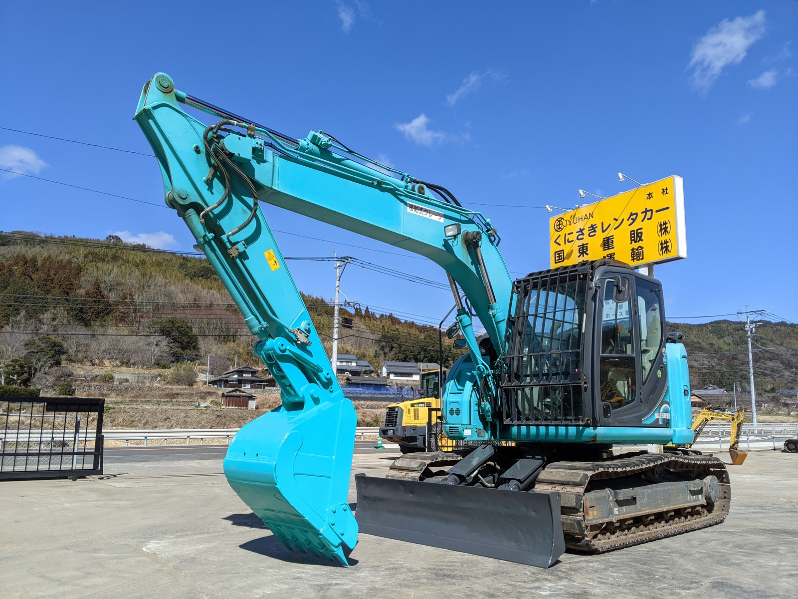 中古建設機械 中古 コベルコ建機 KOBELCO 油圧ショベル・バックホー ０．４－０．５立米 SK135SR-5