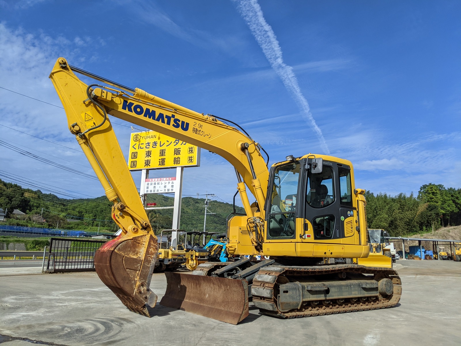 中古建設機械 中古 コマツ KOMATSU 油圧ショベル・バックホー ０．４－０．５立米 PC128US-11