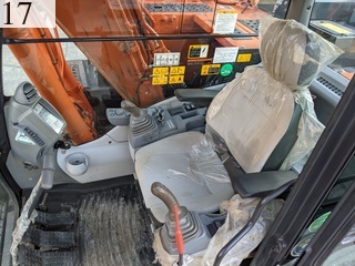 中古建設機械 中古 日立建機 HITACHI 油圧ショベル・バックホー ０．４－０．５立米 ZX120-6