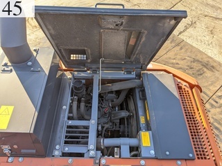 中古建設機械 中古 日立建機 HITACHI 油圧ショベル・バックホー ０．４－０．５立米 ZX120-6