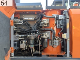 中古建設機械 中古 日立建機 HITACHI 油圧ショベル・バックホー ０．４－０．５立米 ZX120-6