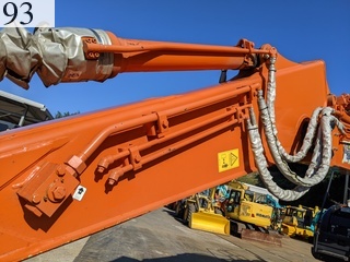 中古建設機械 中古 日立建機 HITACHI 油圧ショベル・バックホー ０．４－０．５立米 ZX120-6
