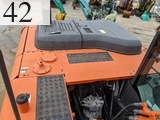 中古建設機械 中古 日立建機 HITACHI 油圧ショベル・バックホー ０．７－０．９立米 ZX200-5B
