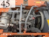 中古建設機械 中古 日立建機 HITACHI 油圧ショベル・バックホー ０．７－０．９立米 ZX200-5B