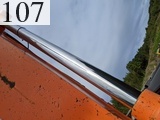 中古建設機械 中古 日立建機 HITACHI 油圧ショベル・バックホー ０．７－０．９立米 ZX200-5B
