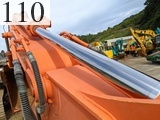 中古建設機械 中古 日立建機 HITACHI 油圧ショベル・バックホー ０．７－０．９立米 ZX200-5B