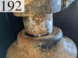 中古建設機械 中古 日立建機 HITACHI 油圧ショベル・バックホー ０．７－０．９立米 ZX200-5B