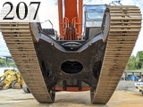 中古建設機械 中古 日立建機 HITACHI 油圧ショベル・バックホー ０．７－０．９立米 ZX200-5B