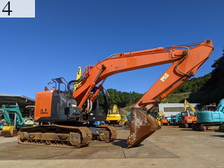 中古建設機械 中古 日立建機 HITACHI 油圧ショベル・バックホー ０．７－０．９立米 ZX225US-5B