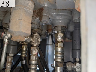 中古建設機械 中古 日立建機 HITACHI 油圧ショベル・バックホー ０．７－０．９立米 ZX225US-5B