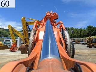 中古建設機械 中古 日立建機 HITACHI 油圧ショベル・バックホー ０．７－０．９立米 ZX225US-5B