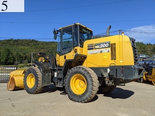 中古建設機械 中古 コマツ KOMATSU ホイール・ローダ １．０立米以上 WA200-8