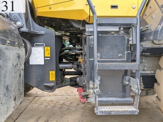 中古建設機械 中古 コマツ KOMATSU ホイール・ローダ １．０立米以上 WA200-8