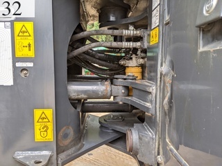 中古建設機械 中古 コマツ KOMATSU ホイール・ローダ １．０立米以上 WA200-8