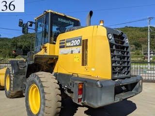 中古建設機械 中古 コマツ KOMATSU ホイール・ローダ １．０立米以上 WA200-8