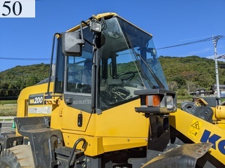 中古建設機械 中古 コマツ KOMATSU ホイール・ローダ １．０立米以上 WA200-8