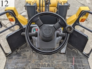 中古建設機械 中古 コマツ KOMATSU ホイール・ローダ １．０立米以下 WA30-6