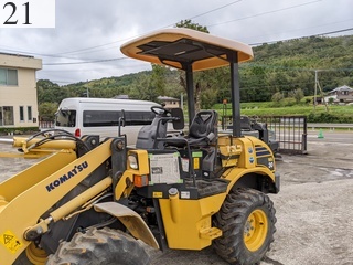 中古建設機械 中古 コマツ KOMATSU ホイール・ローダ １．０立米以下 WA30-6