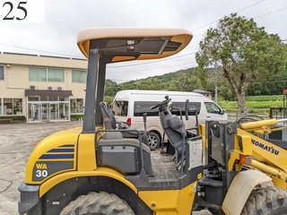 中古建設機械 中古 コマツ KOMATSU ホイール・ローダ １．０立米以下 WA30-6