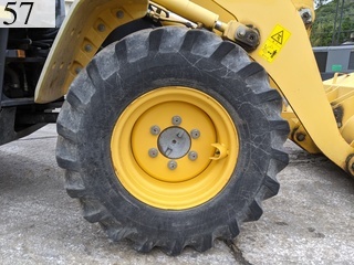 中古建設機械 中古 コマツ KOMATSU ホイール・ローダ １．０立米以下 WA30-6