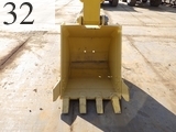 中古建設機械 中古 コマツ KOMATSU 油圧ショベル・バックホー ０．４－０．５立米 PC120-11