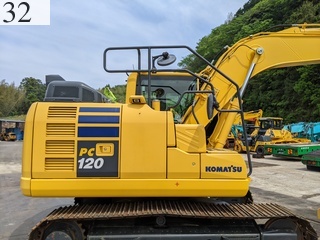 中古建設機械 中古 コマツ KOMATSU 油圧ショベル・バックホー ０．４－０．５立米 PC120-11