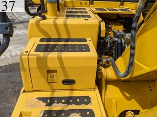 中古建設機械 中古 コマツ KOMATSU 油圧ショベル・バックホー ０．４－０．５立米 PC120-11