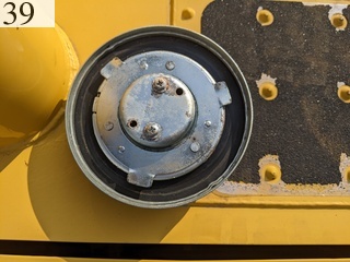 中古建設機械 中古 コマツ KOMATSU 油圧ショベル・バックホー ０．４－０．５立米 PC120-11