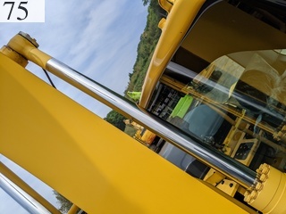 中古建設機械 中古 コマツ KOMATSU 油圧ショベル・バックホー ０．４－０．５立米 PC120-11