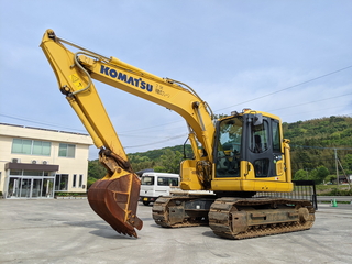 中古建設機械 中古 コマツ 油圧ショベル・バックホー ０．４－０．５立米 PC128US-11 写真