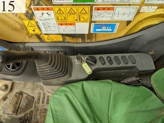 中古建設機械 中古 コマツ KOMATSU 油圧ショベル・バックホー ０．７－０．９立米 PC228US-10