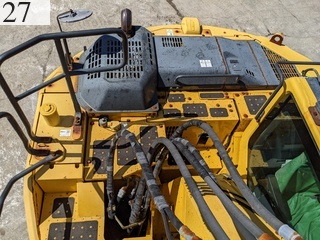 中古建設機械 中古 コマツ KOMATSU 油圧ショベル・バックホー ０．７－０．９立米 PC228US-10