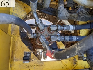 中古建設機械 中古 コマツ KOMATSU 油圧ショベル・バックホー ０．７－０．９立米 PC228US-10