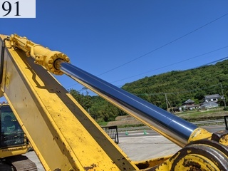 中古建設機械 中古 コマツ KOMATSU 油圧ショベル・バックホー ０．７－０．９立米 PC228US-10