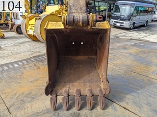 中古建設機械 中古 コマツ KOMATSU 油圧ショベル・バックホー ０．７－０．９立米 PC228US-10