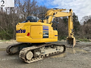 中古建設機械 中古 コマツ KOMATSU 油圧ショベル・バックホー ０．７－０．９立米 PC228US-11