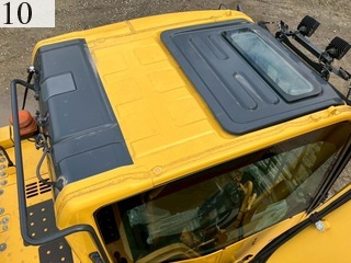 中古建設機械 中古 コマツ KOMATSU 油圧ショベル・バックホー ０．７－０．９立米 PC228US-11
