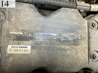 中古建設機械 中古 コマツ KOMATSU 油圧ショベル・バックホー ０．７－０．９立米 PC228US-11