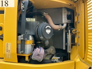 中古建設機械 中古 コマツ KOMATSU 油圧ショベル・バックホー ０．７－０．９立米 PC228US-11
