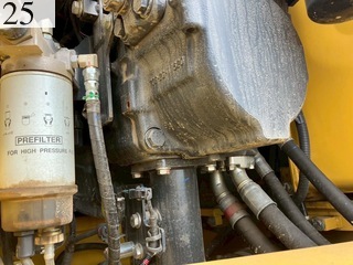 中古建設機械 中古 コマツ KOMATSU 油圧ショベル・バックホー ０．７－０．９立米 PC228US-11