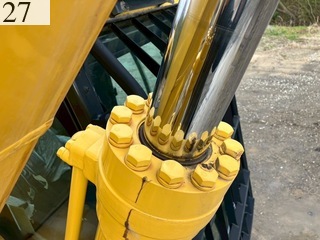 中古建設機械 中古 コマツ KOMATSU 油圧ショベル・バックホー ０．７－０．９立米 PC228US-11