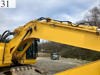 中古建設機械 中古 コマツ KOMATSU 油圧ショベル・バックホー ０．７－０．９立米 PC228US-11