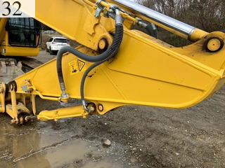 中古建設機械 中古 コマツ KOMATSU 油圧ショベル・バックホー ０．７－０．９立米 PC228US-11
