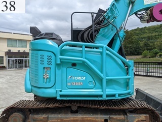 中古建設機械 中古 コベルコ建機 KOBELCO 林業機械 フェラーバンチャザウルスロボ SK135SR-7F