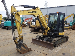 中古建設機械 中古 ヤンマー 油圧ショベル・バックホー ０．１立米以下 ViO45-6A 写真
