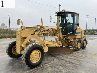 中古建設機械 中古 三菱重工業 MITSUBISHI モーターグレーダー アーティキュレート式 MG230III