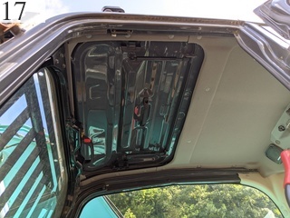 中古建設機械 中古 コベルコ建機 KOBELCO 油圧ショベル・バックホー ０．４－０．５立米 SK135SR-3