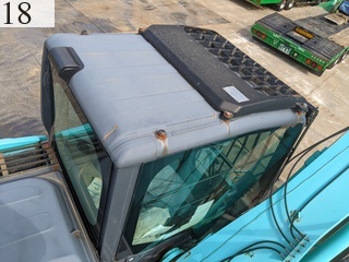 中古建設機械 中古 コベルコ建機 KOBELCO 油圧ショベル・バックホー ０．４－０．５立米 SK135SR-3